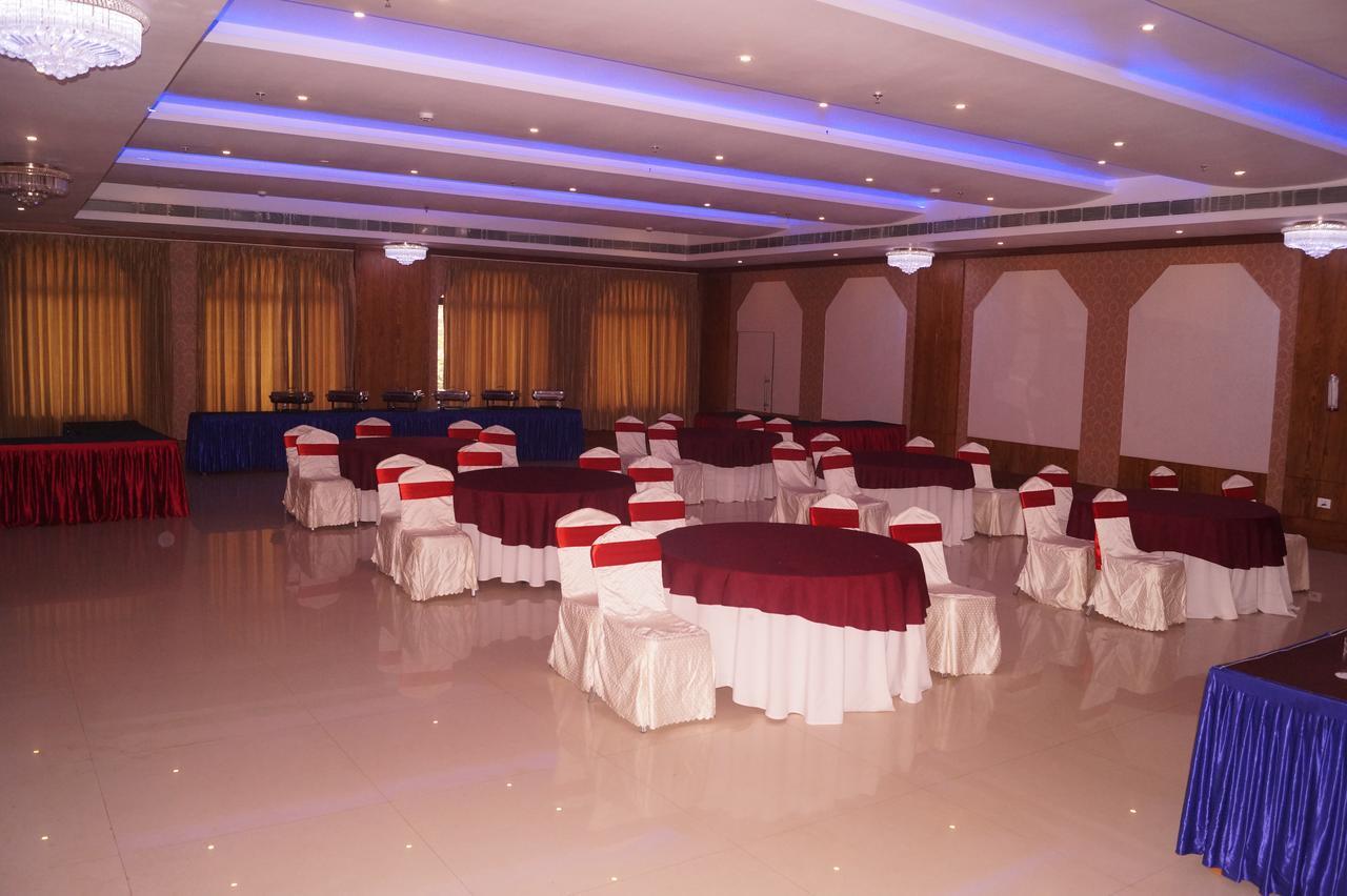Kamlesh Continental Angul Exterior foto