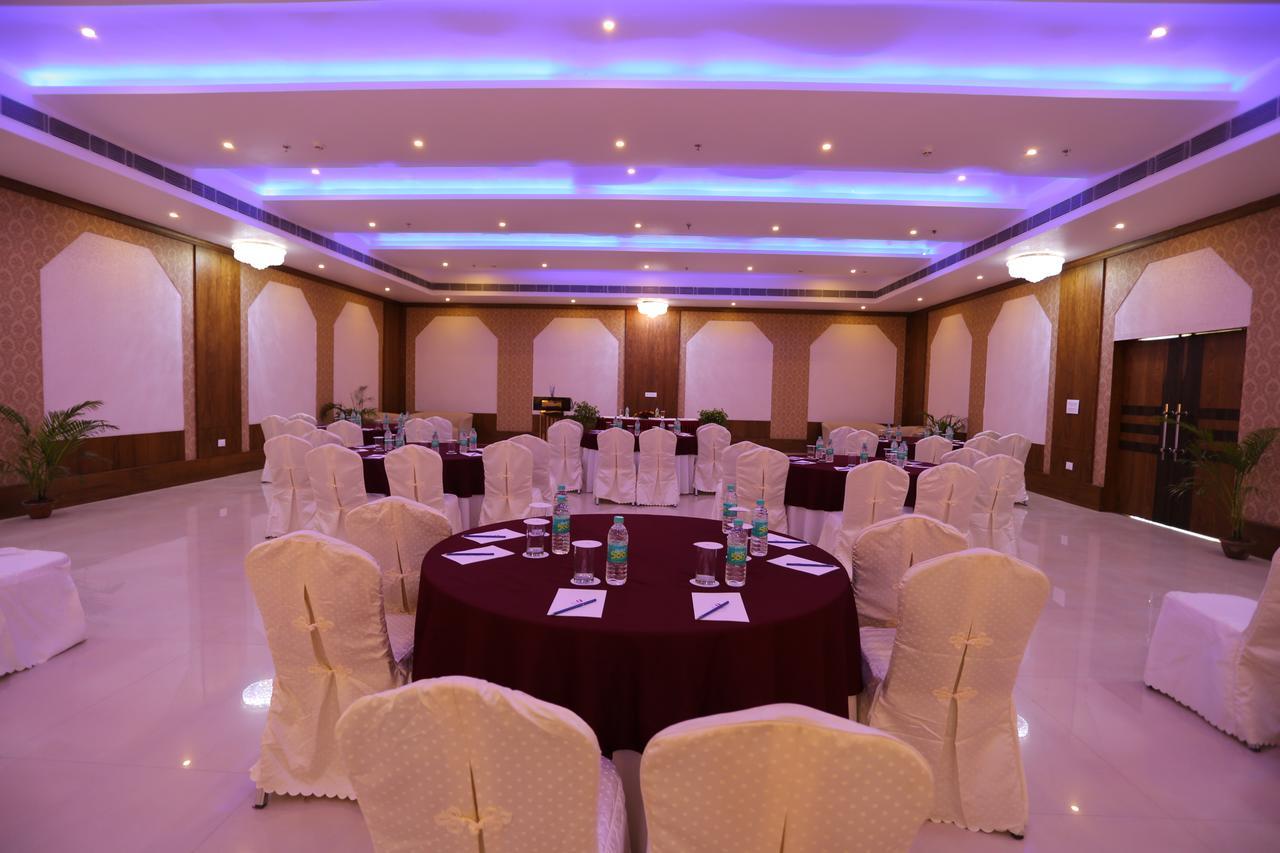 Kamlesh Continental Angul Exterior foto