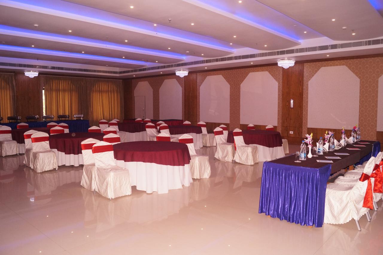 Kamlesh Continental Angul Exterior foto