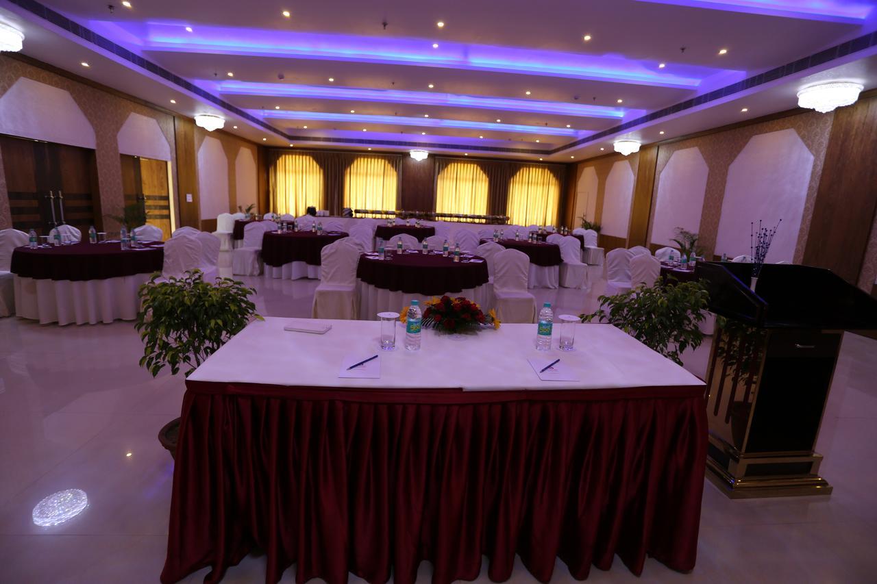 Kamlesh Continental Angul Exterior foto