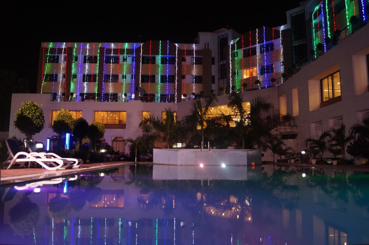 Kamlesh Continental Angul Exterior foto